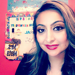 Meet your Posher, Mara